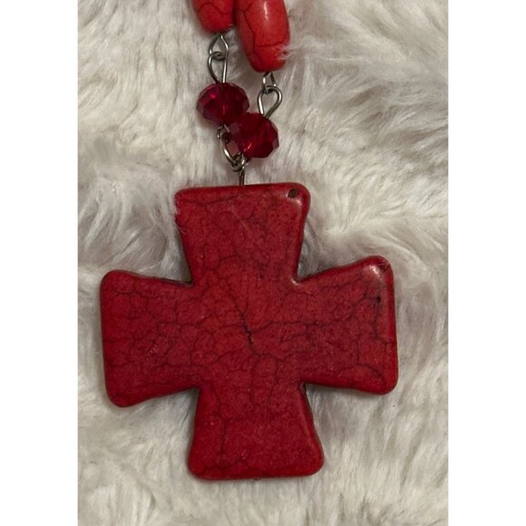 Superstar Accessories Fashion Jewelry Red Beaded Necklace w/Cross (NEW) - Picture 6 of 10